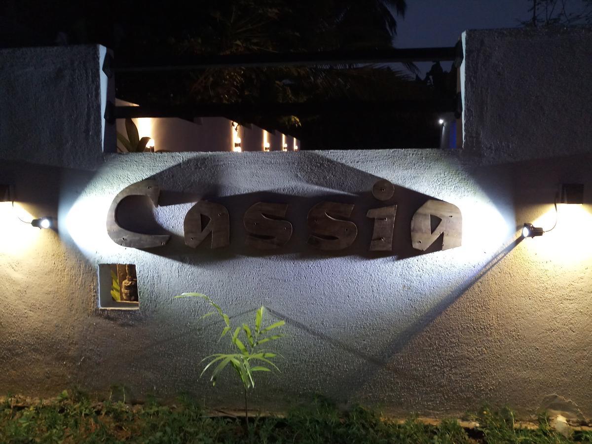 ホテル Cassia ウダワラウェ エクステリア 写真